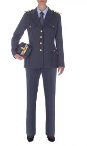 guardia di finanza donna pantalone